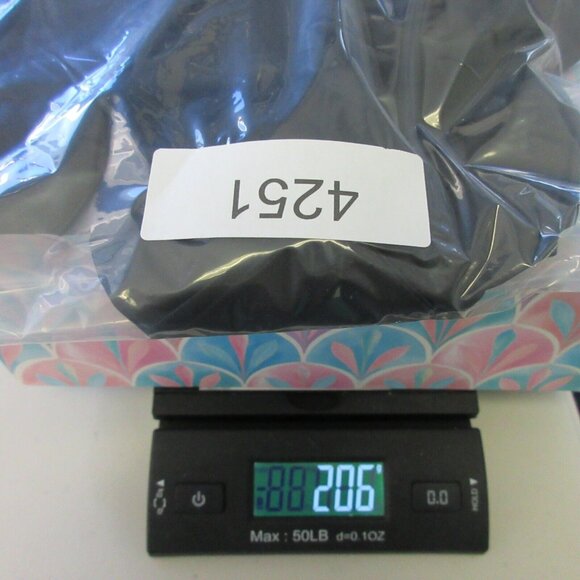 Babaton Black Long Sleeve Crop Top - Picture 10 of 10